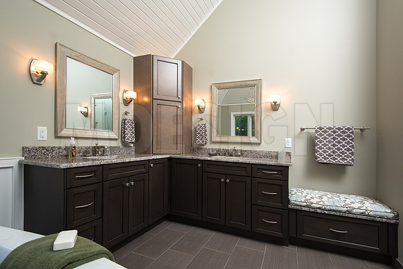 GMH Pewaukee Bathroom 8-4-15-5