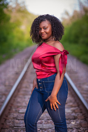 Kennedy Provine Grad Pics 6-9-25-8