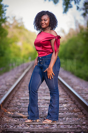 Kennedy Provine Grad Pics 6-9-25-7